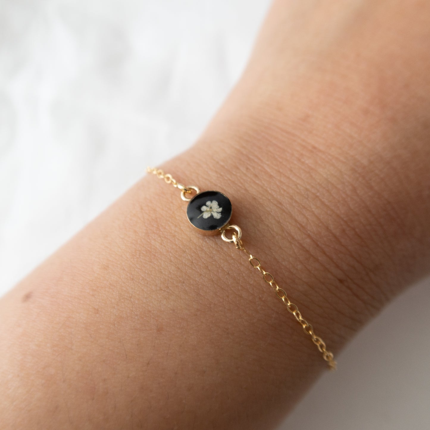 Simple Circle Fleurs Bracelet