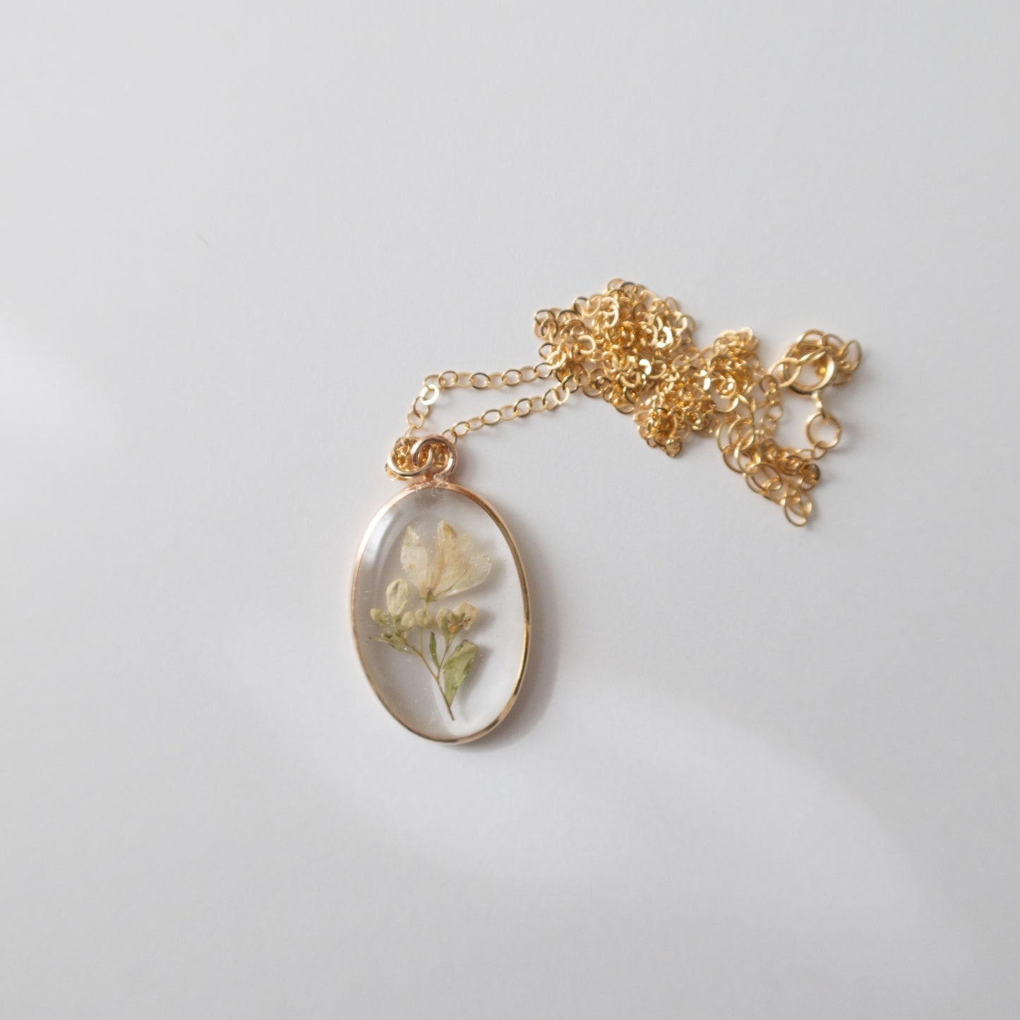 Simple Wildflowers Oval Pendant