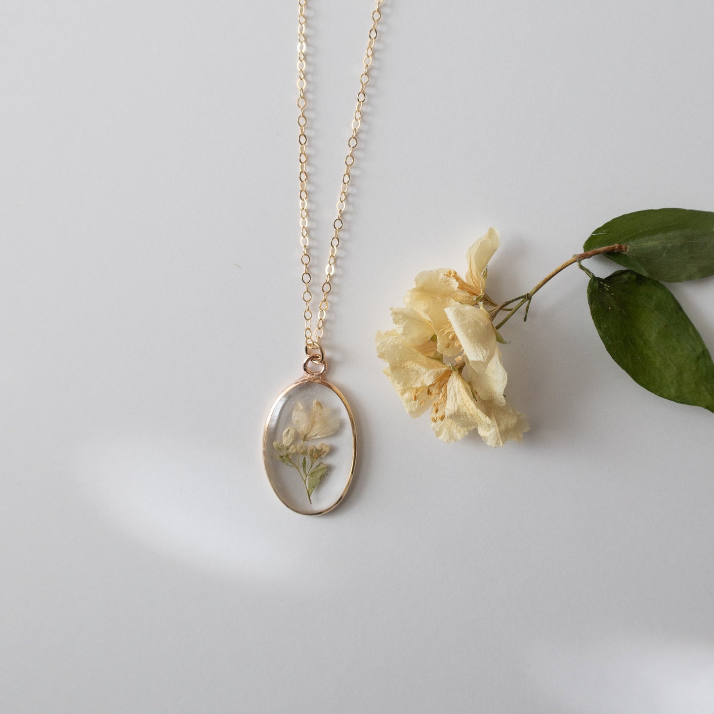 Simple Wildflowers Oval Pendant