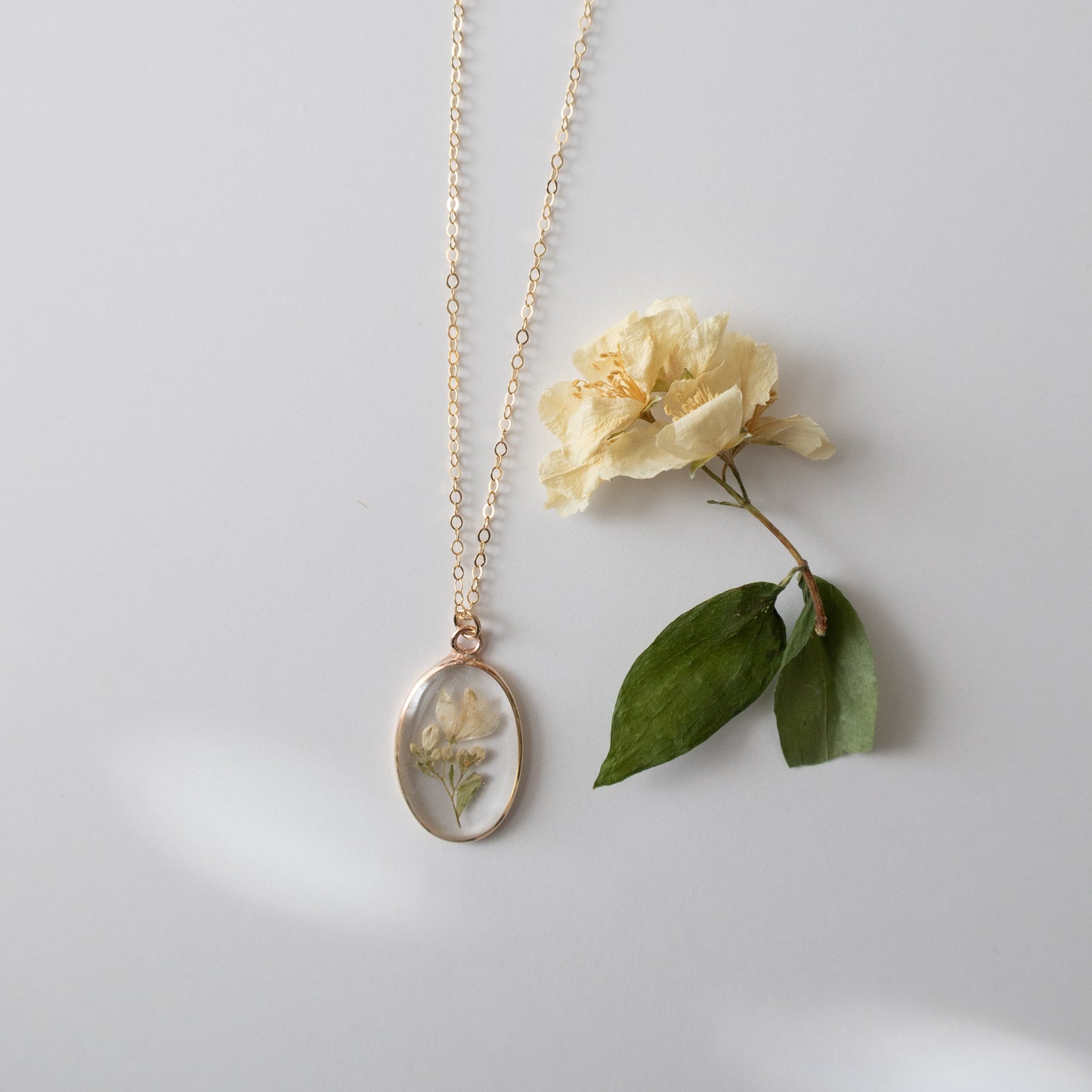 Simple Wildflowers Oval Pendant