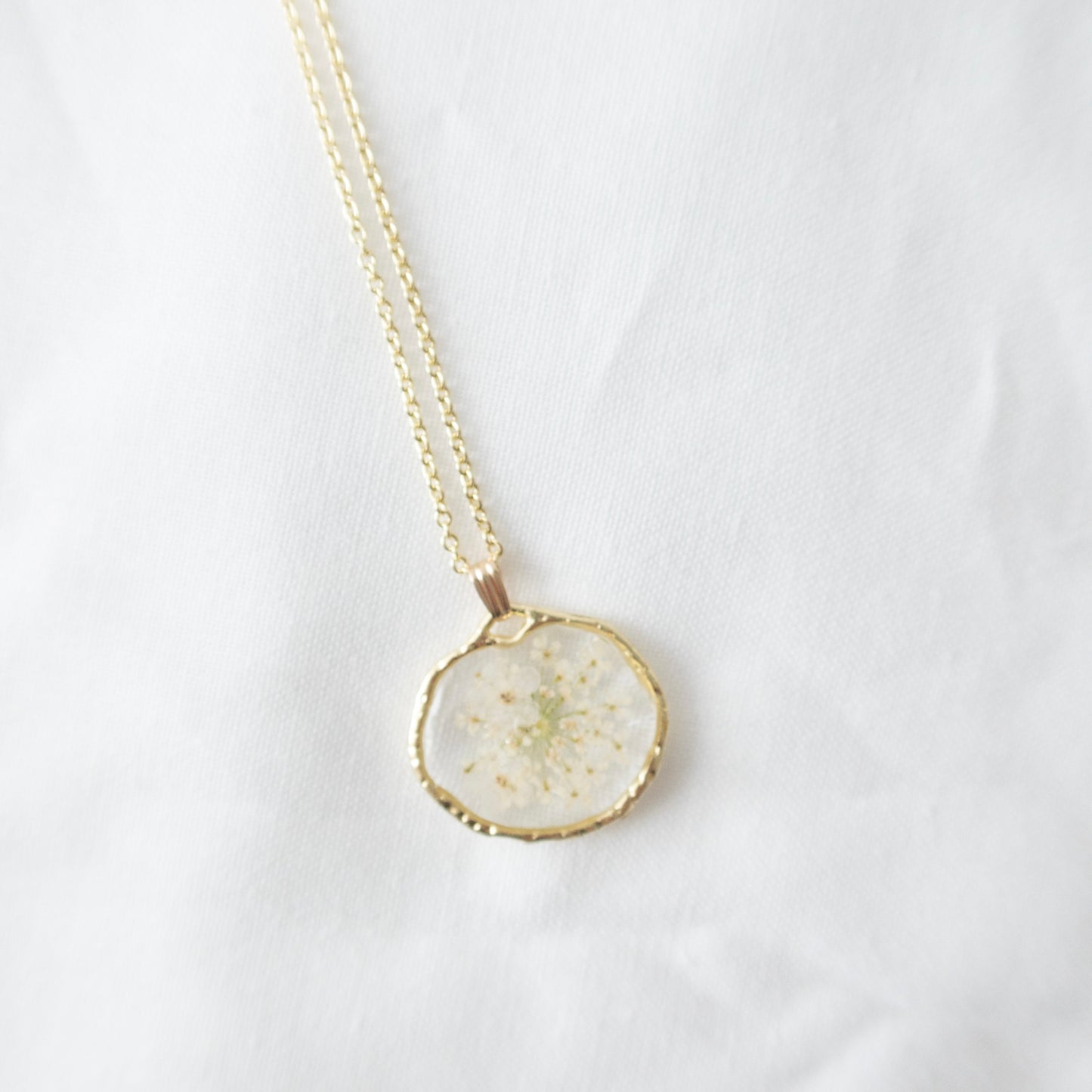 The Trouvaille White Forget Me Not Necklace