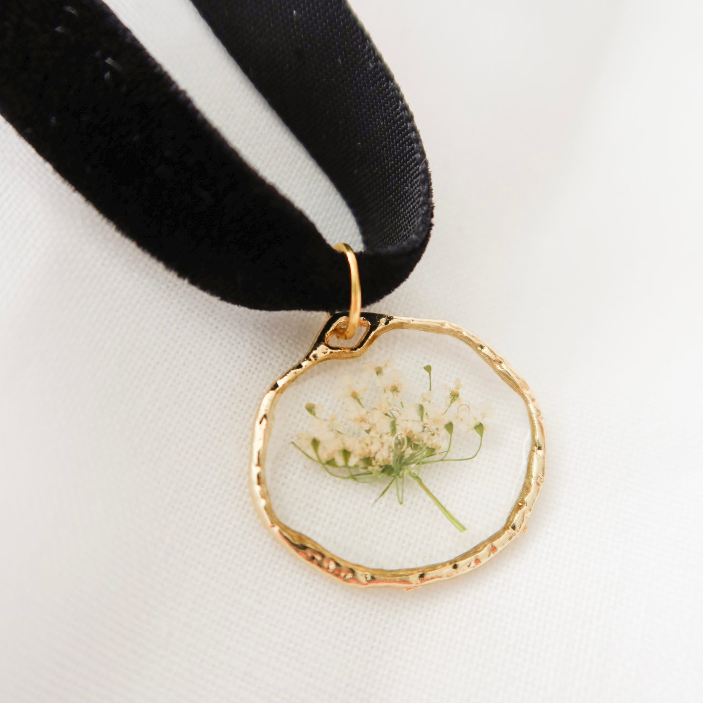 The Anne Choker
