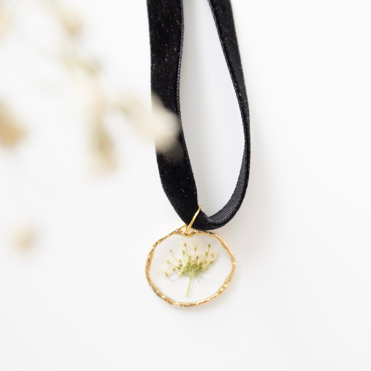The Anne Choker