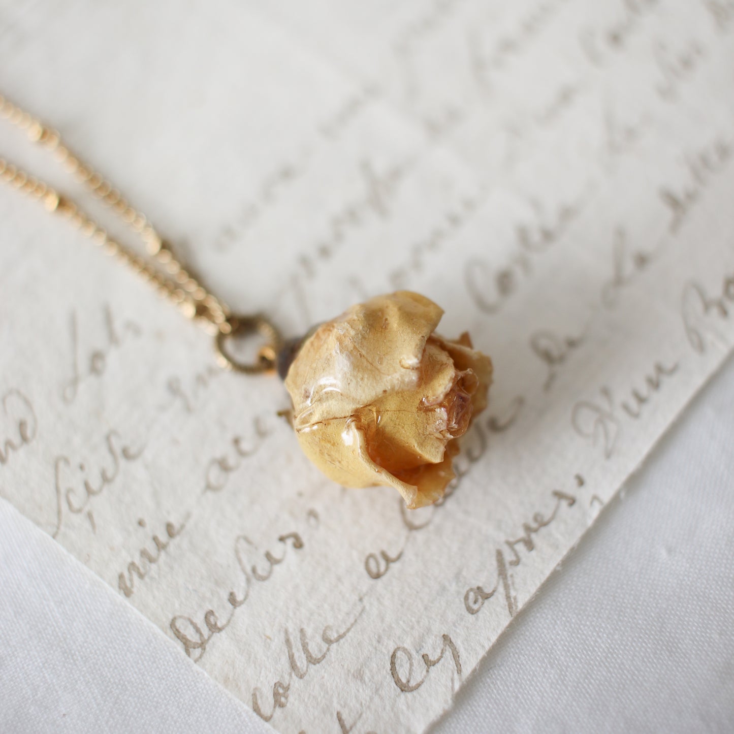Garden Rose Necklace in Honey