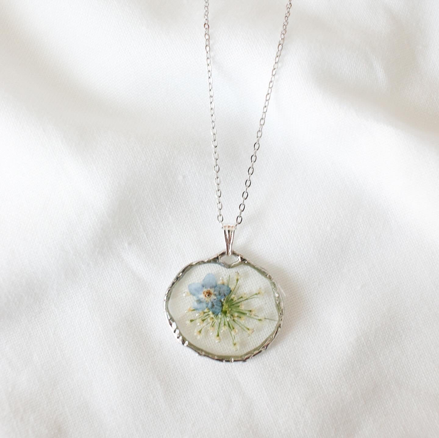 The Trouvaille Blue Forget Me Not Necklace in Silver