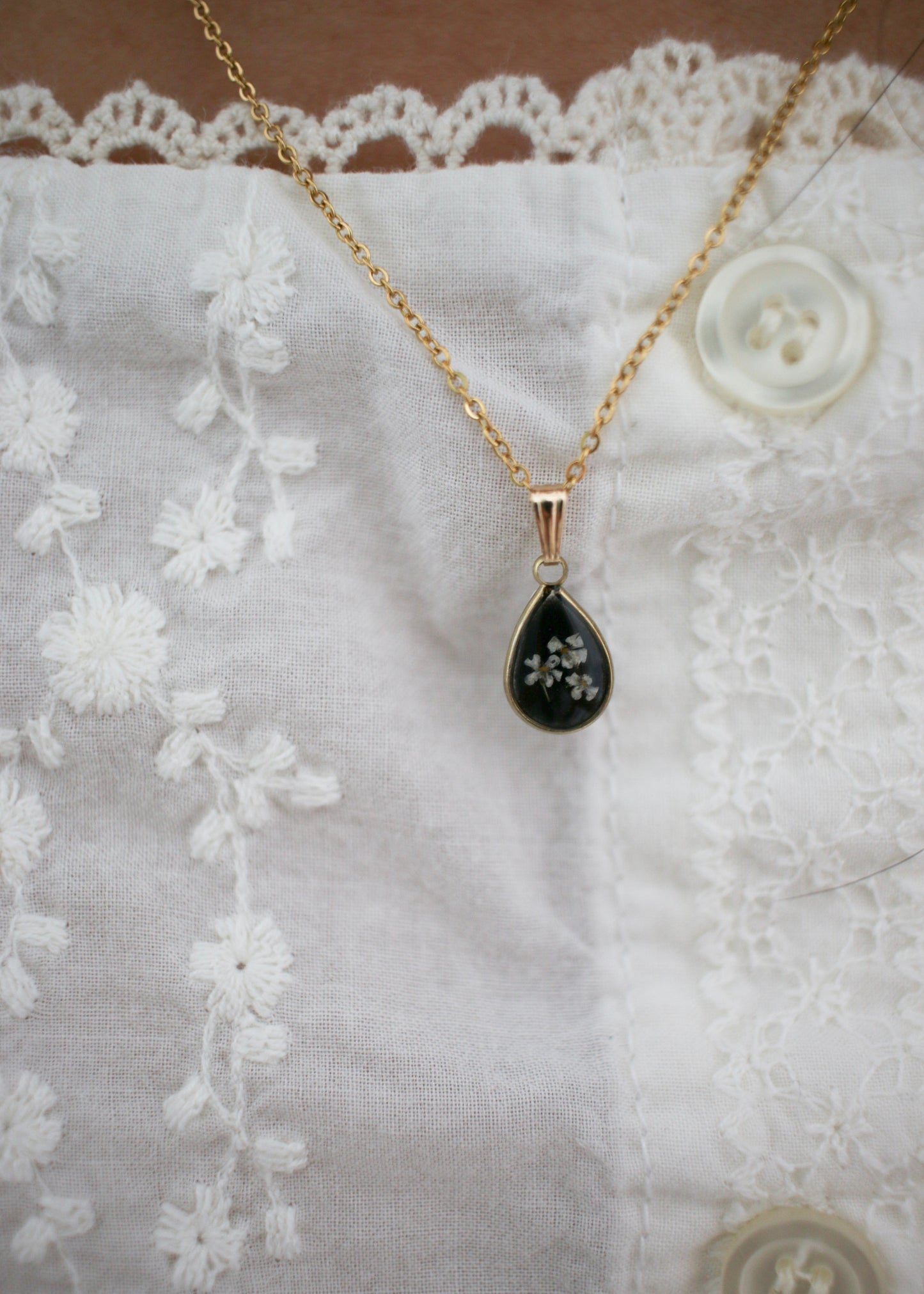 Heirloom Marilla Necklace (Vintage)