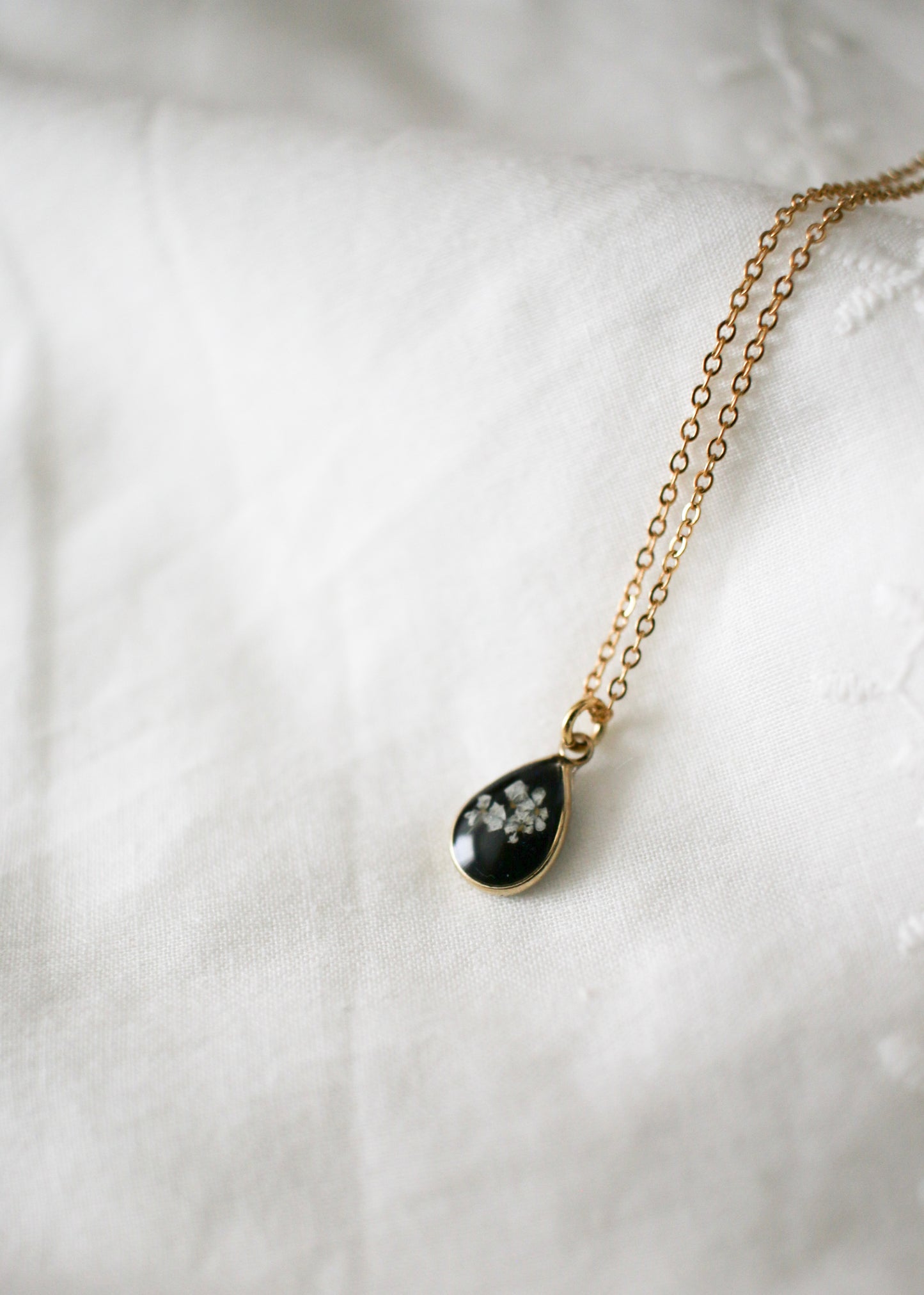 Heirloom Marilla Necklace (Modern)