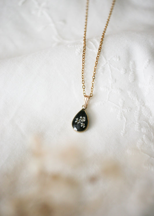 Heirloom Marilla Necklace (Vintage)
