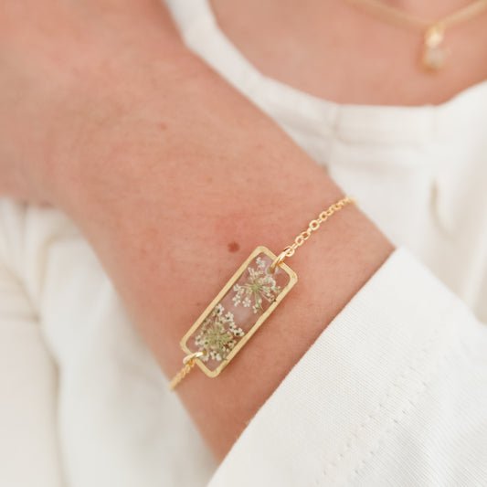 Everlasting Queen Anne's Lace Adjustable Bracelet