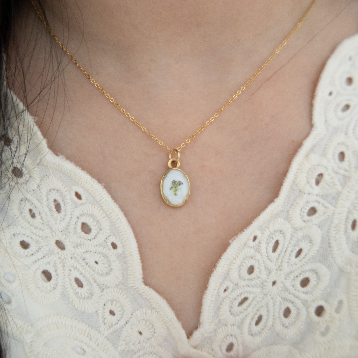 Diana Oval Necklace