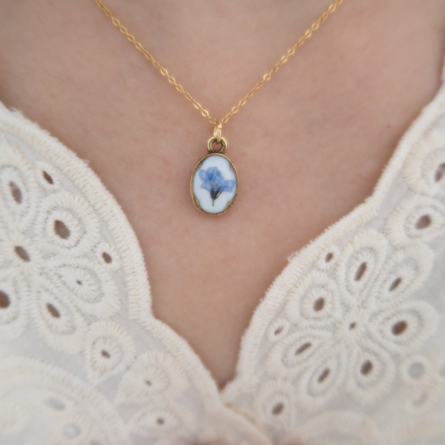 Diana Oval Necklace