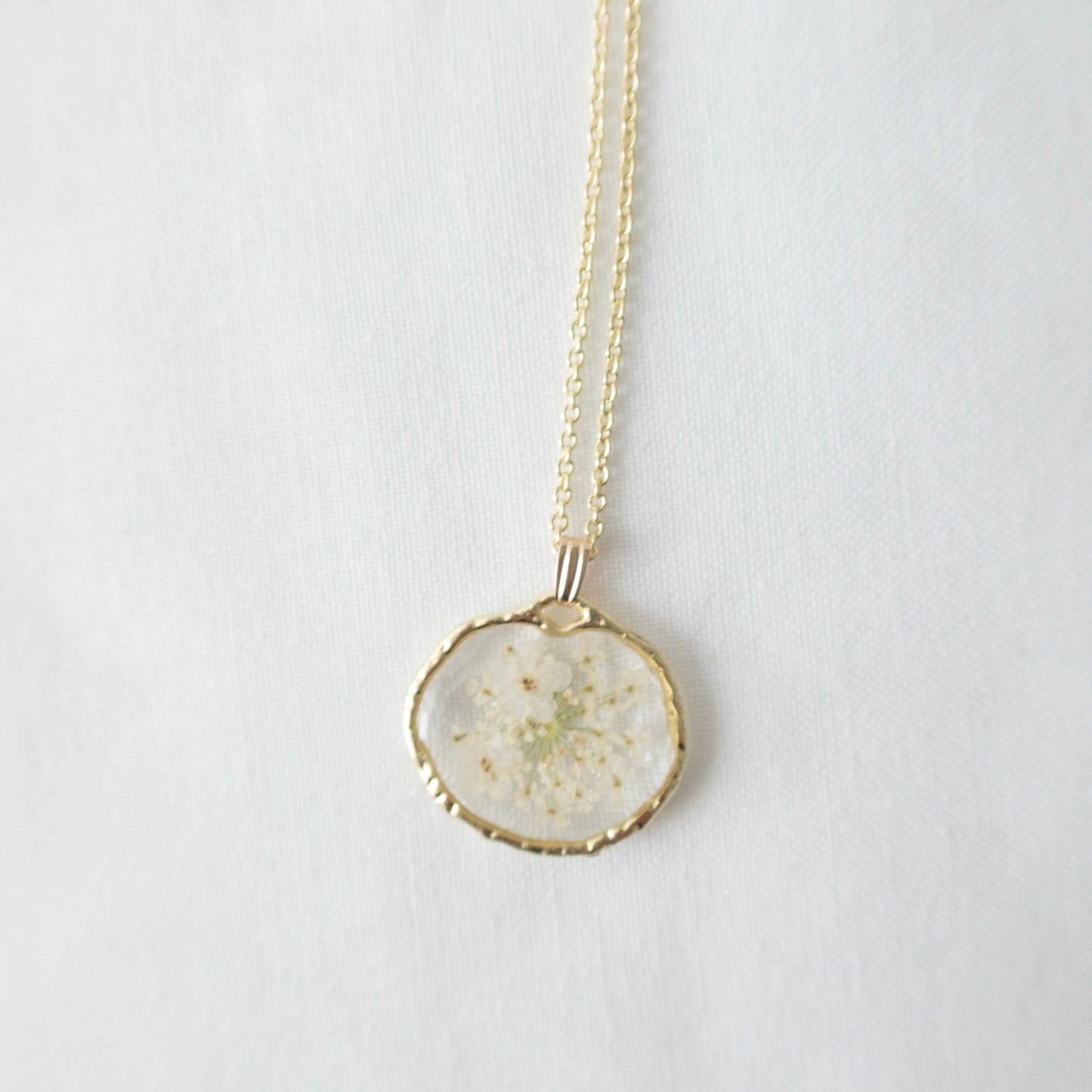 The Trouvaille White Forget Me Not Necklace